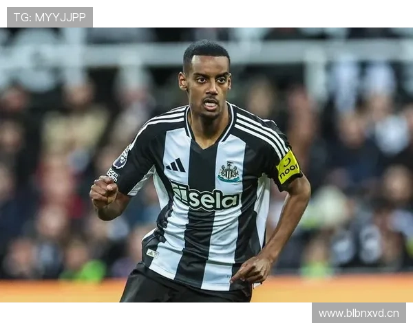 伊萨克从天才少年到纽卡核心的自我进化解析