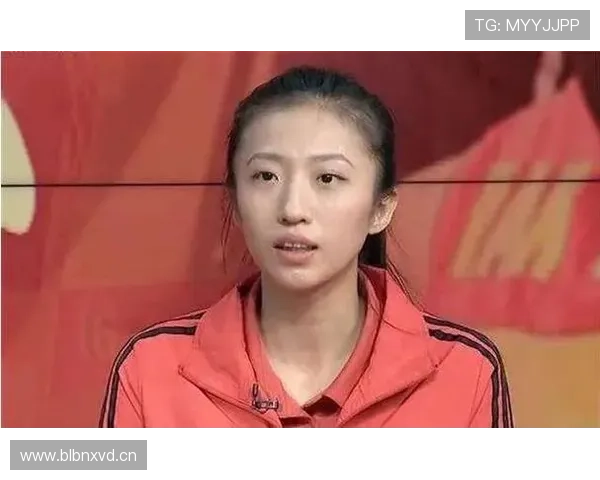 丁霞训练完直接拎爱马仕去夜店？