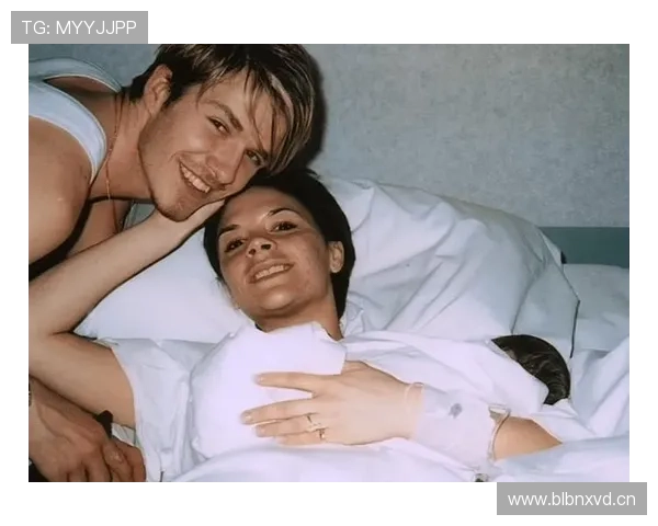 贝克汉姆周末随手一摆就是私人酒窖，我去超市的腿都软了